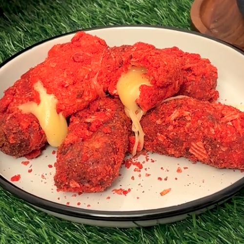 Logo Dedos de queso Gouda con Ruffles Flamin’ Hot®